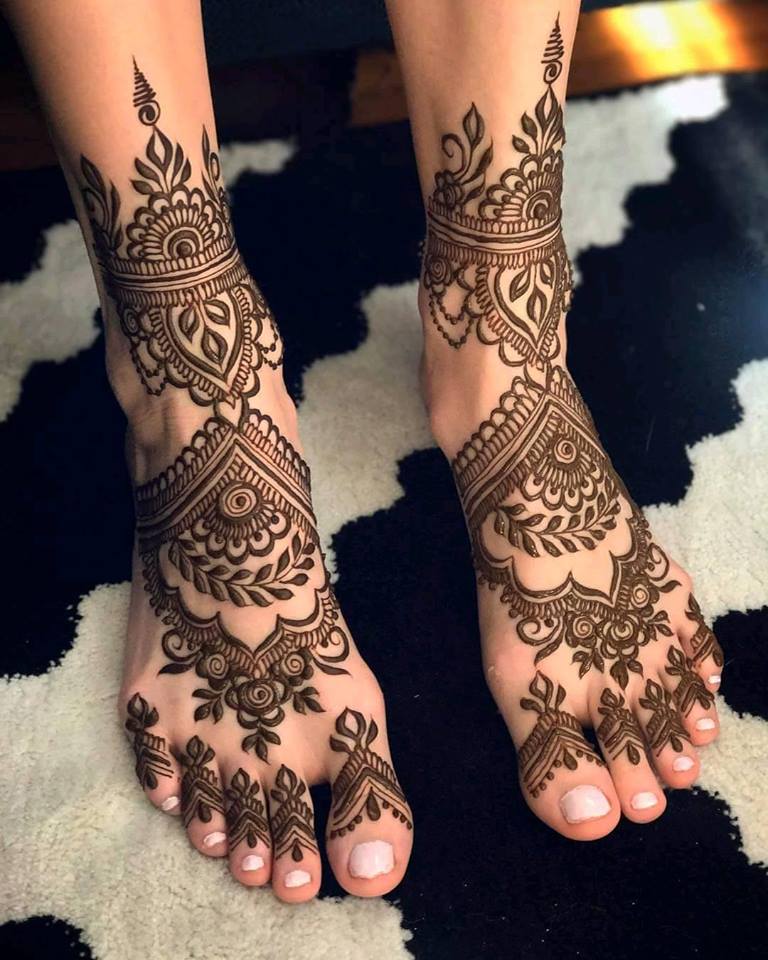 Attractive Henna Design On Leg Foot Fashion Beauty Mehndi
