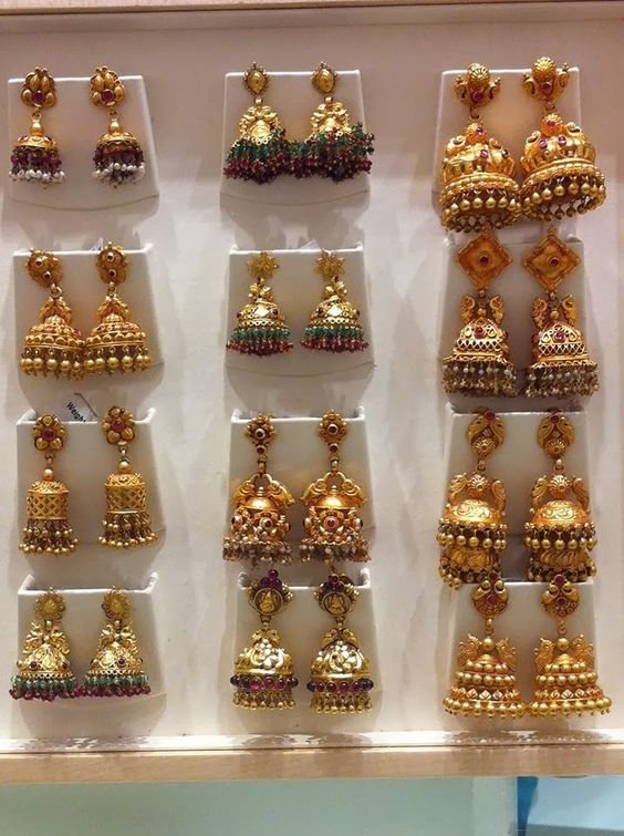 Beautiful designs of gold jhumkas - Fashion Beauty Mehndi 