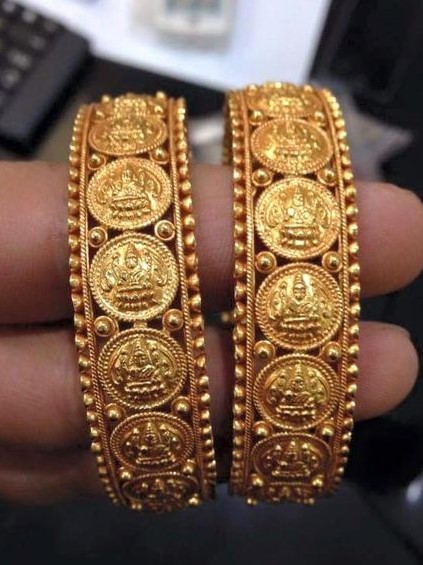 Gold Bangles Designs Catalogue - Fashion Beauty Mehndi 