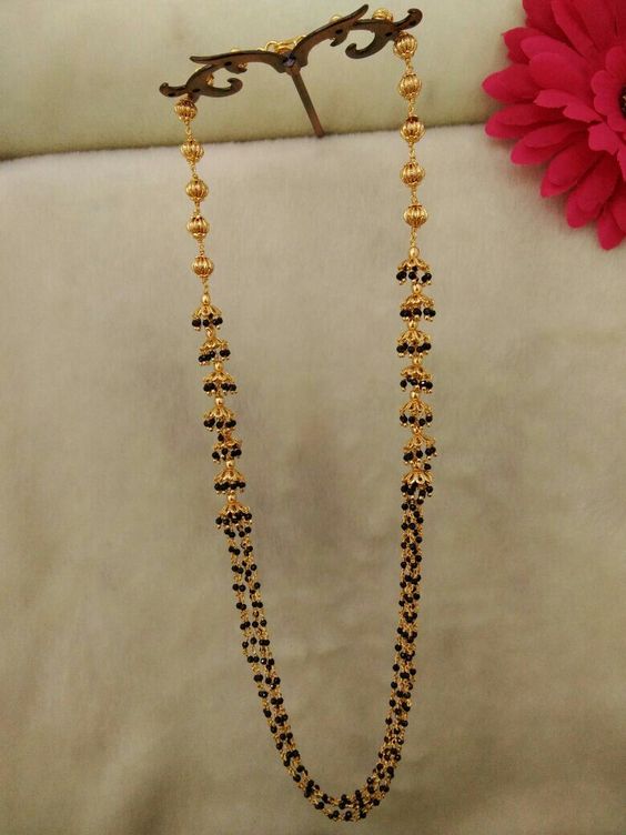 Black beads gold chain designs - Fashion Beauty Mehndi 