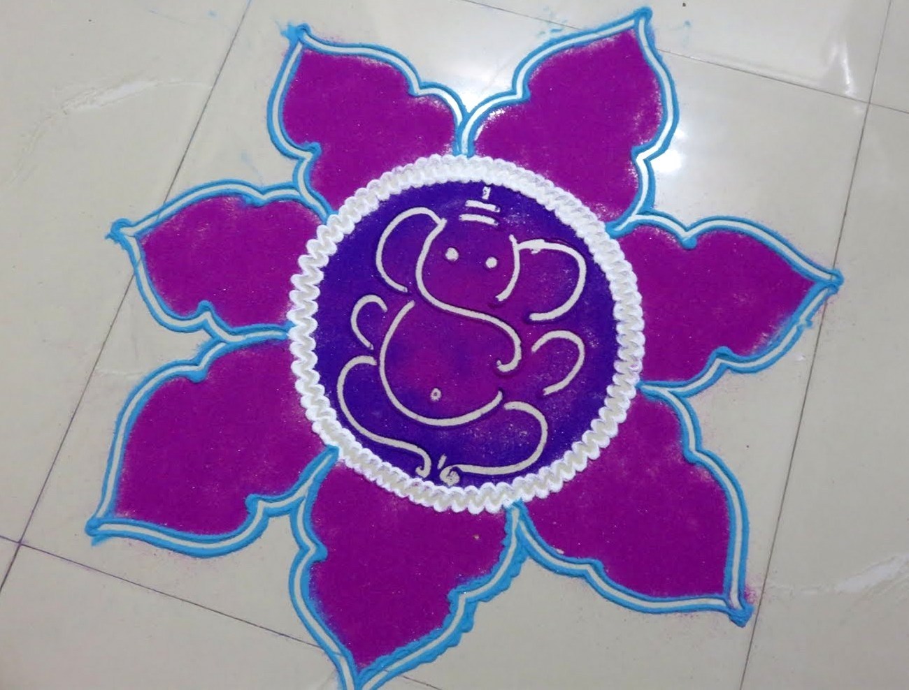 Easy ganpati rangoli designs - Fashion Beauty Mehndi 