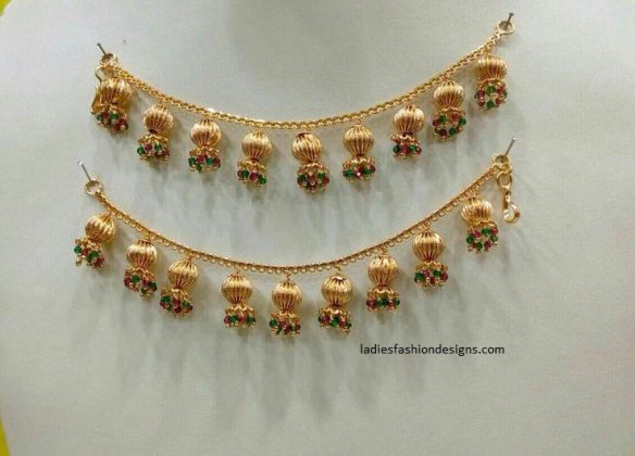 Trendy bridal ear side chains designs - Fashion Beauty Mehndi Jewellery ...