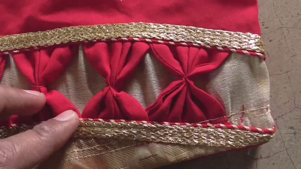 blouse full hands cutting